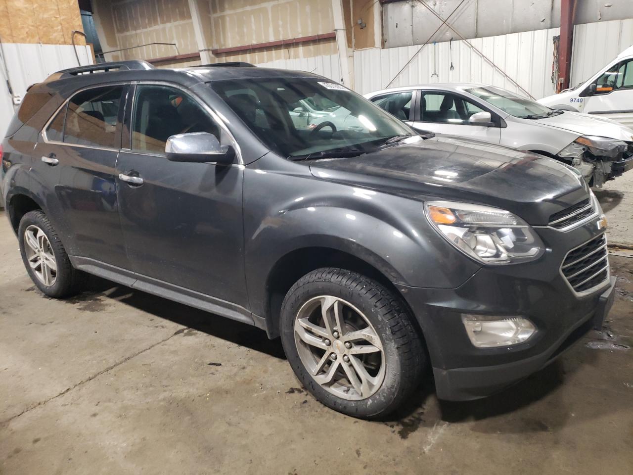 2017 Chevrolet Equinox - Image 4