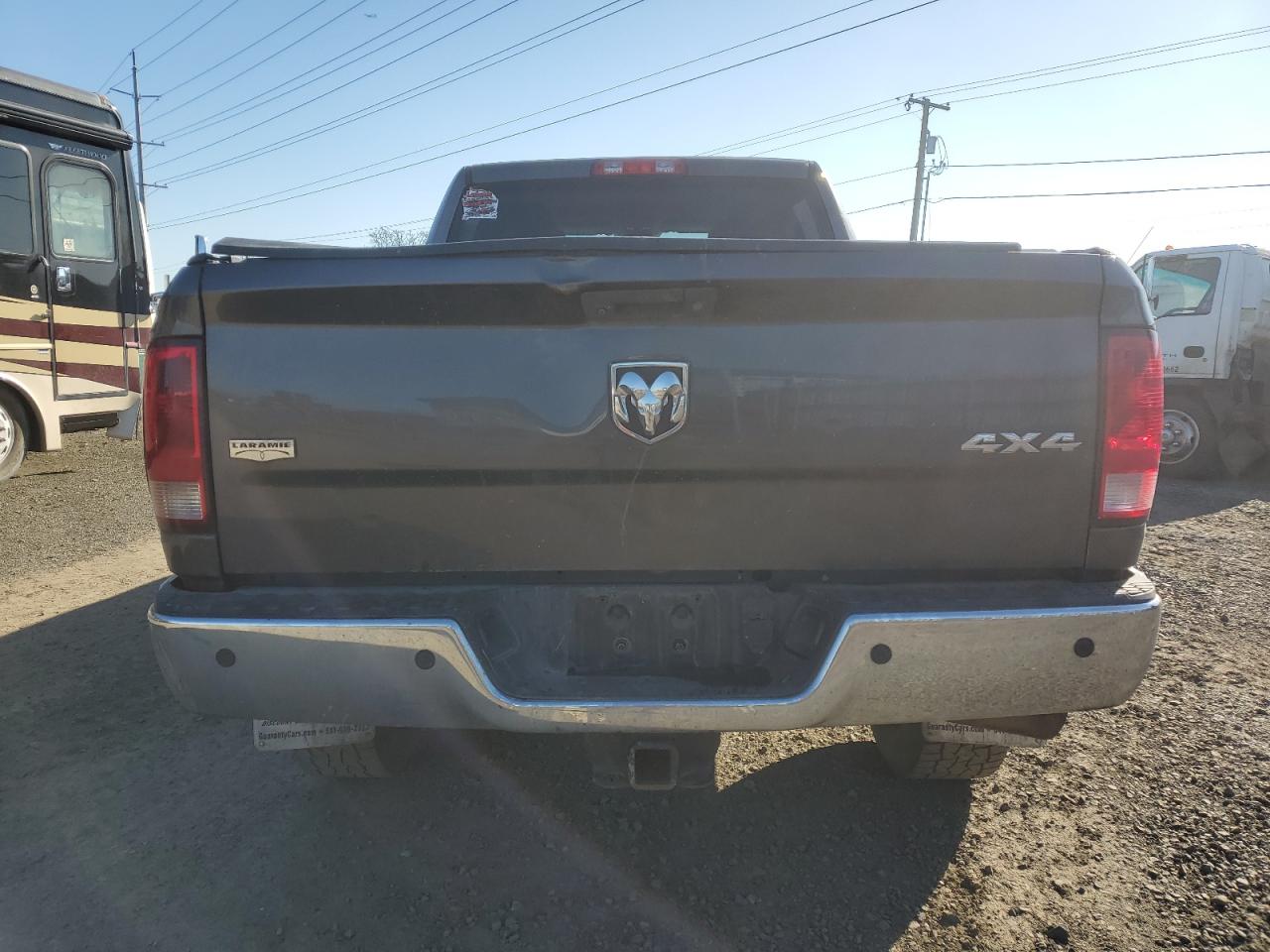 2014 RAM 3500 - Image 6