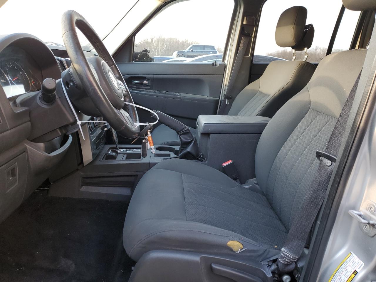 2011 Jeep Liberty (North America) - Image 7