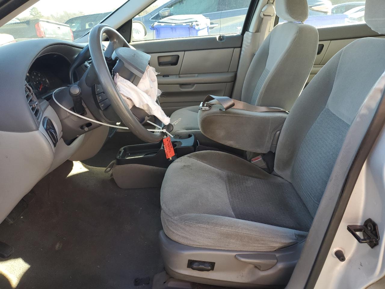 2006 Ford Taurus - Image 7