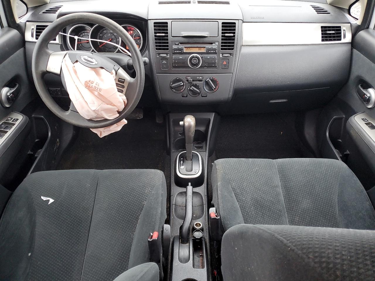 2011 Nissan Versa - Image 8