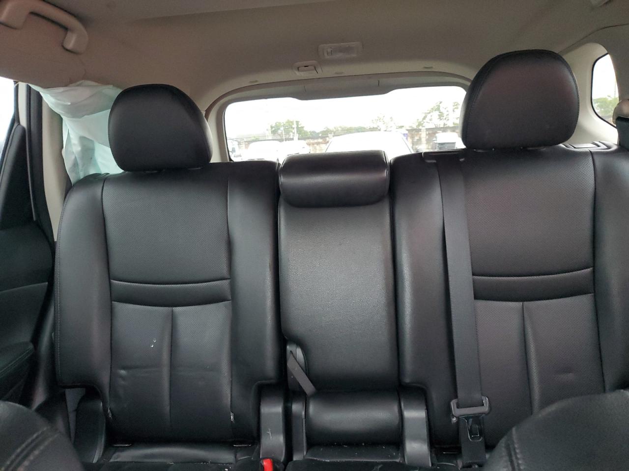 2019 Nissan Rogue - Image 10