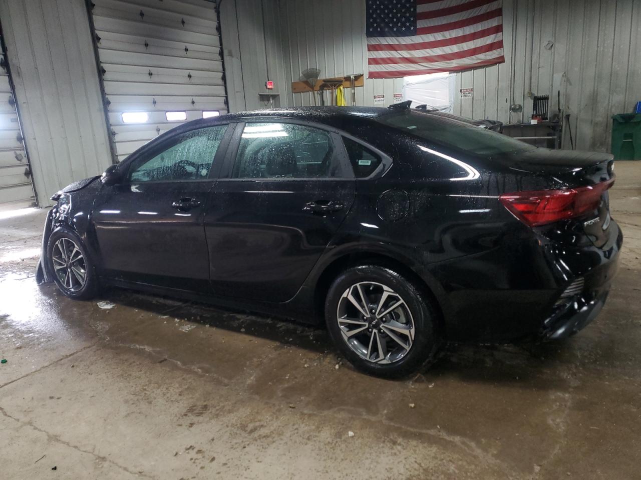 2024 Kia Forte - Image 2