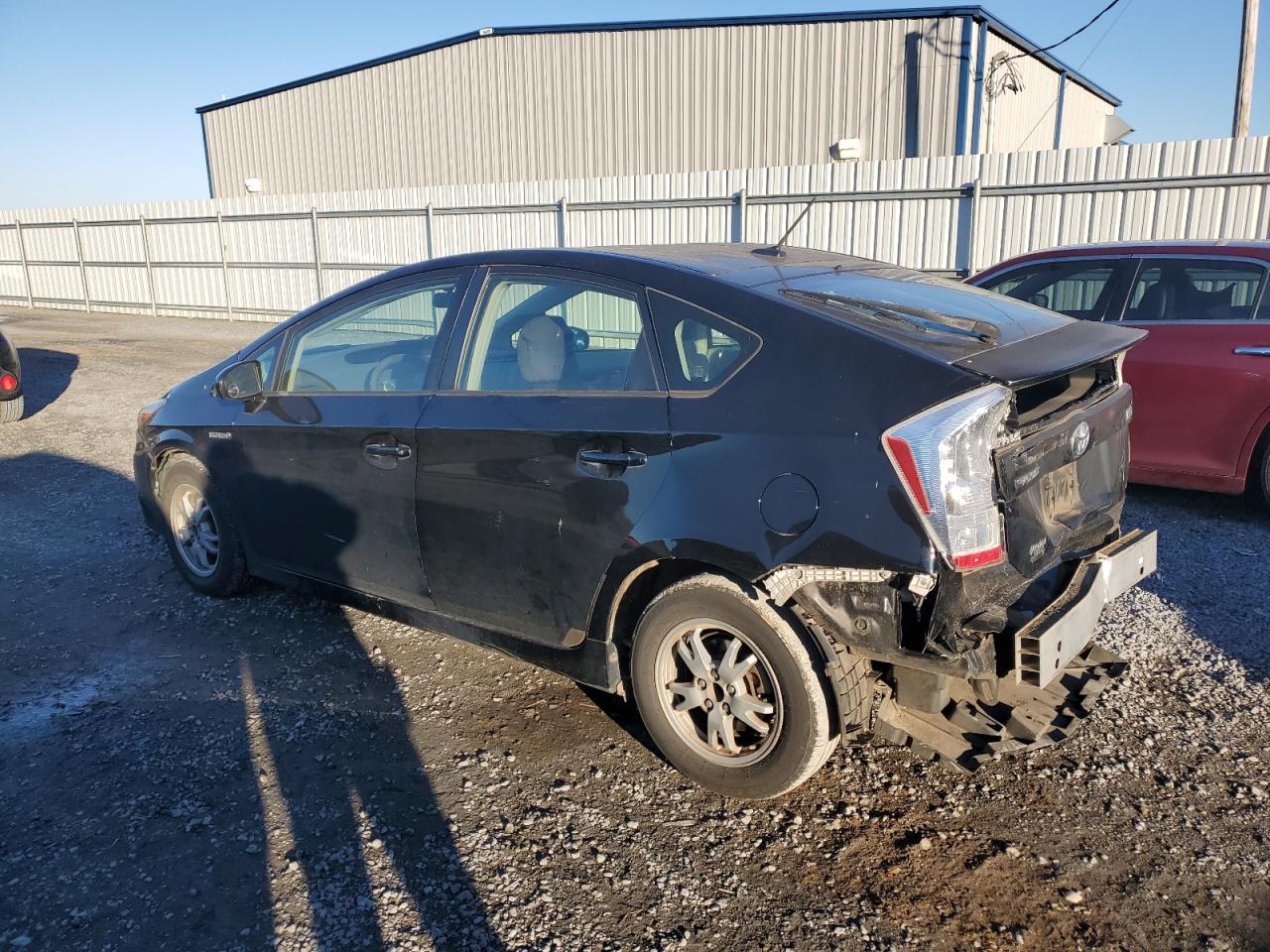 2010 Toyota Prius - Image 2
