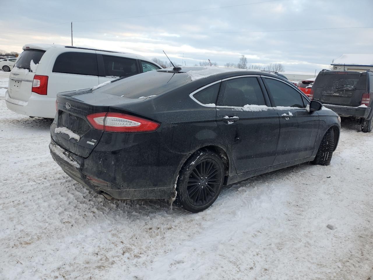 2016 Ford Fusion - Image 3