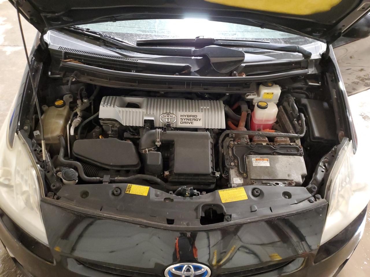2011 Toyota Prius - Image 11