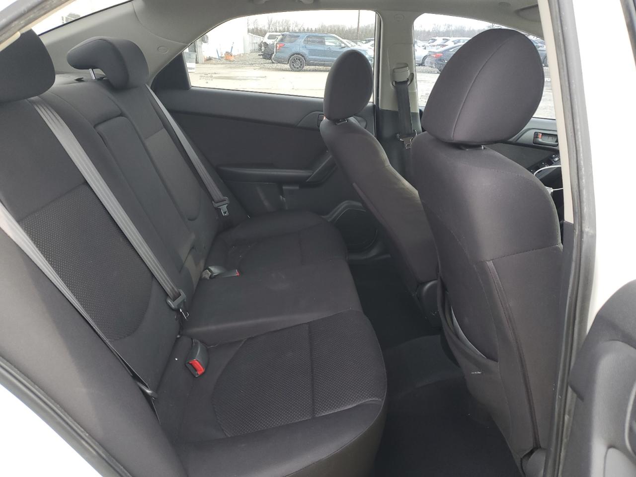 2012 Kia Forte - Image 10