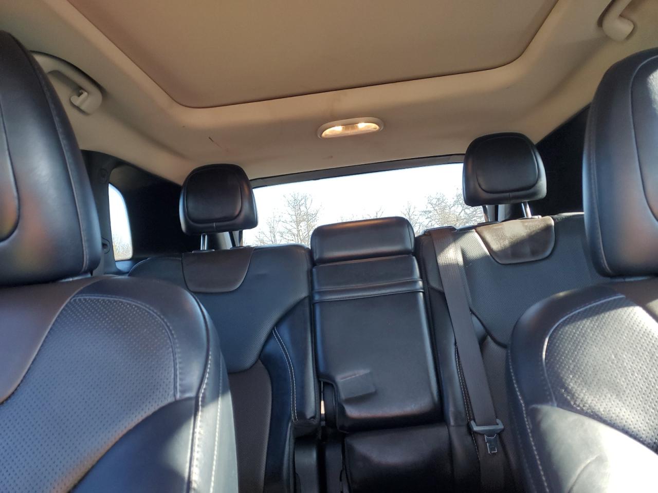 2014 Jeep Grand Cherokee - Image 10