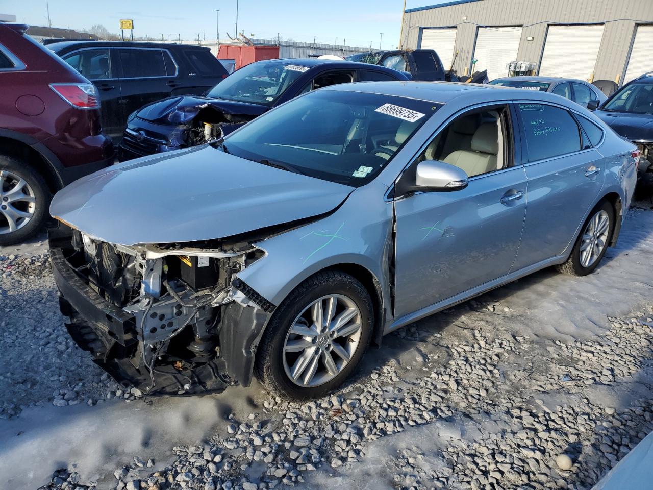 2013 Toyota Avalon - Image 1