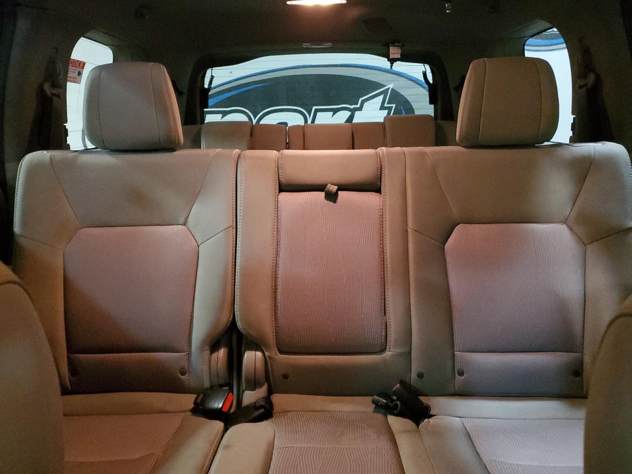 2014 Honda Pilot - Image 10