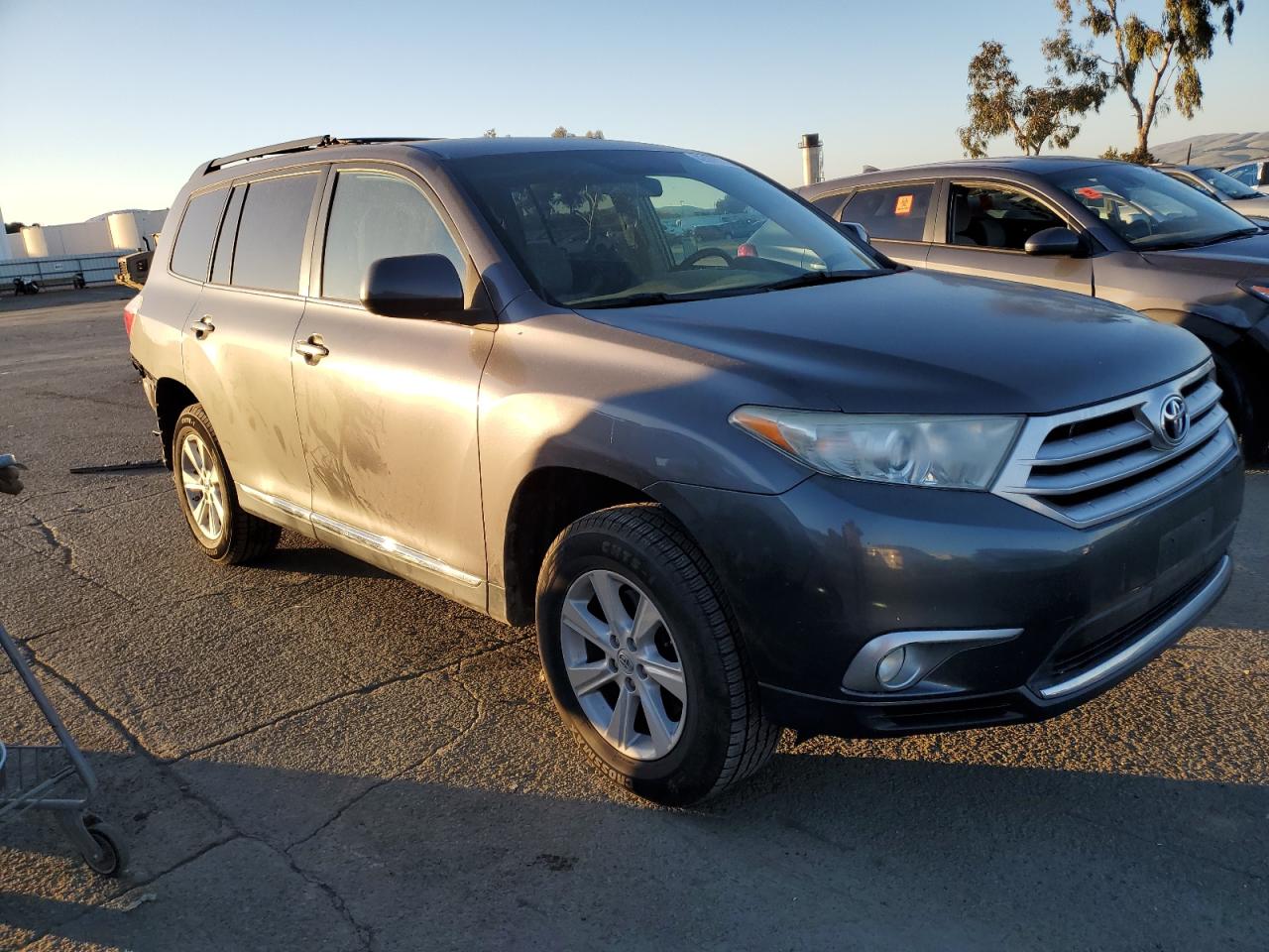 2012 Toyota Highlander - Image 4