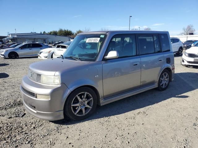 2006 Toyota Scion Xb