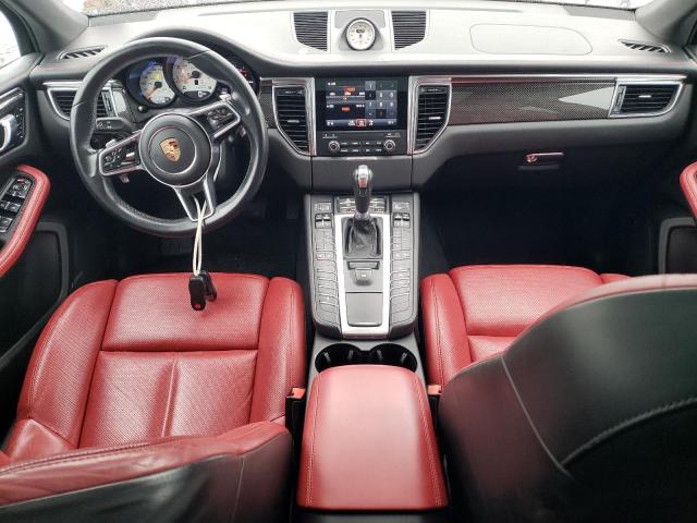  PORSCHE MACAN 2018 Серебристый
