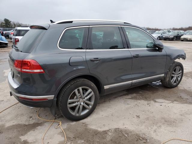  VOLKSWAGEN TOUAREG 2015 Gray