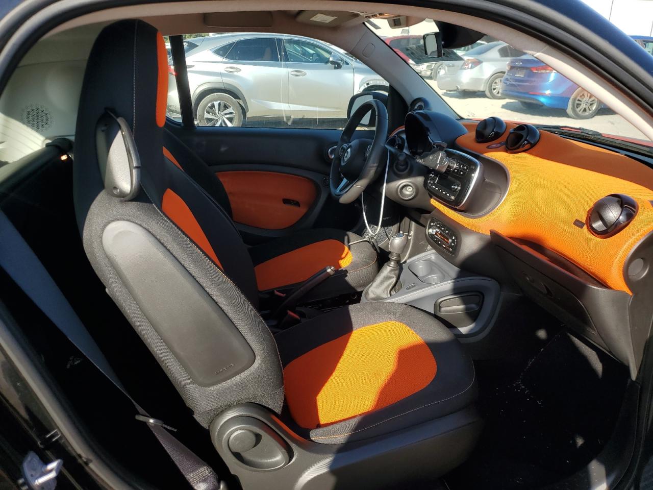 2016 Smart Fortwo - Image 10