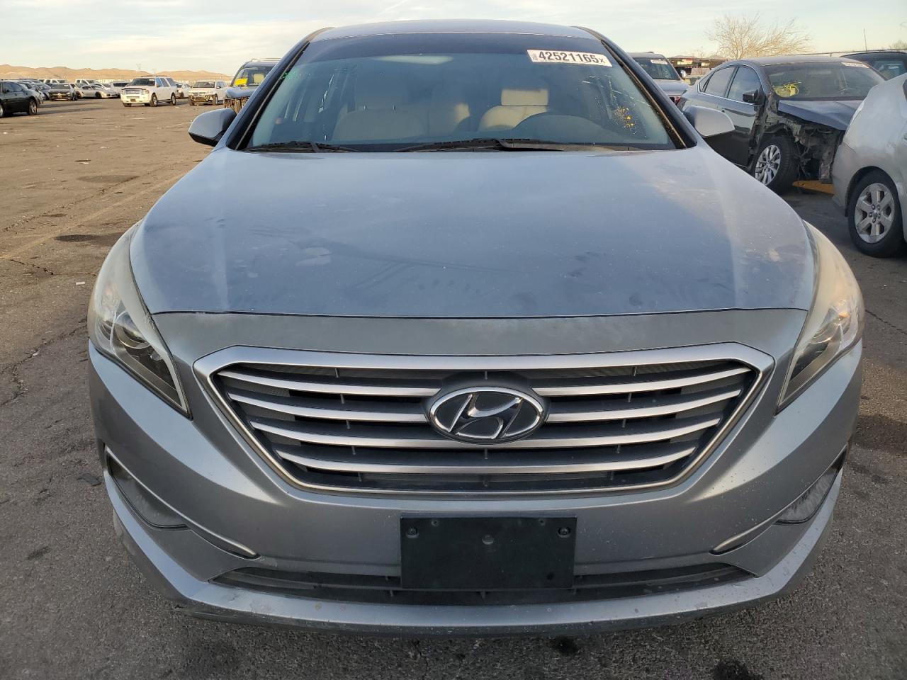 2017 Hyundai Sonata - Image 5