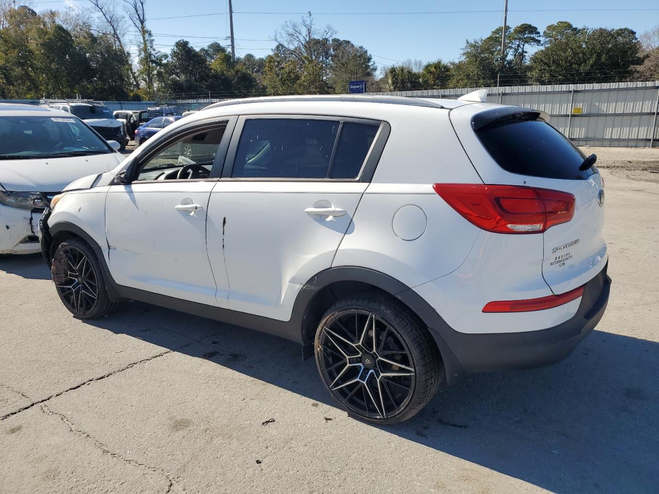 2015 Kia Sportage - Image 2