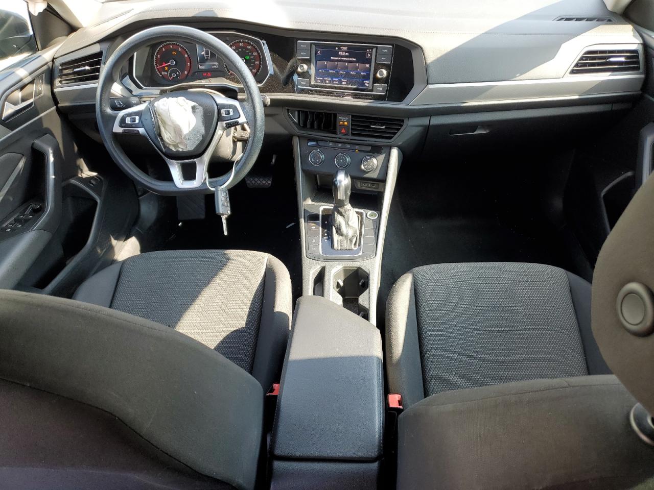2020 Volkswagen Jetta - Image 8