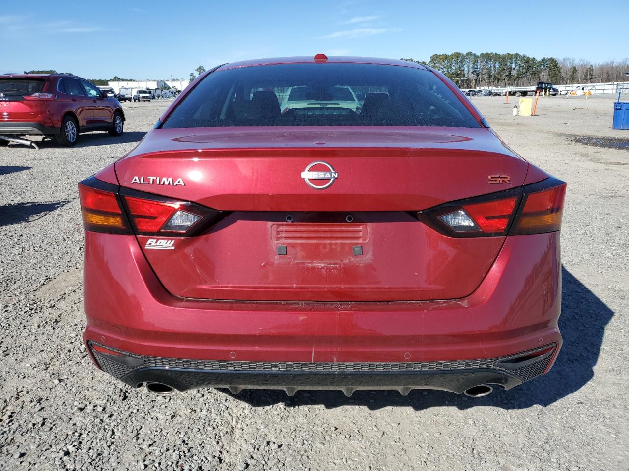 2024 Nissan Altima - Image 6