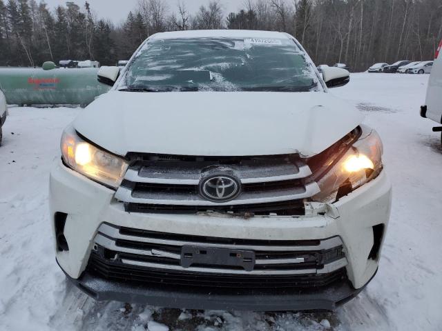 2017 TOYOTA HIGHLANDER LE