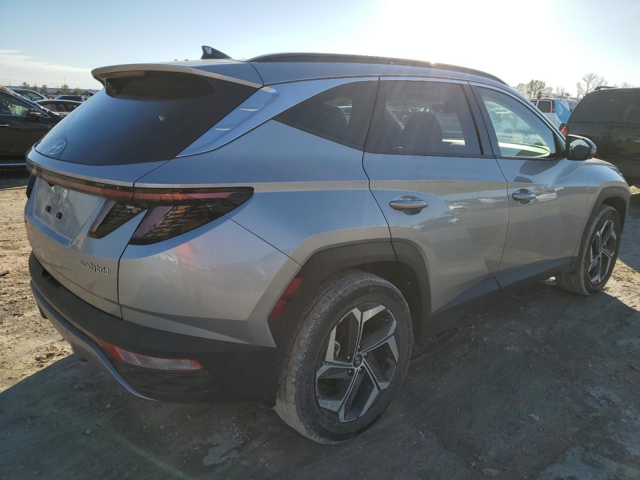 2023 Hyundai Tucson - Image 3