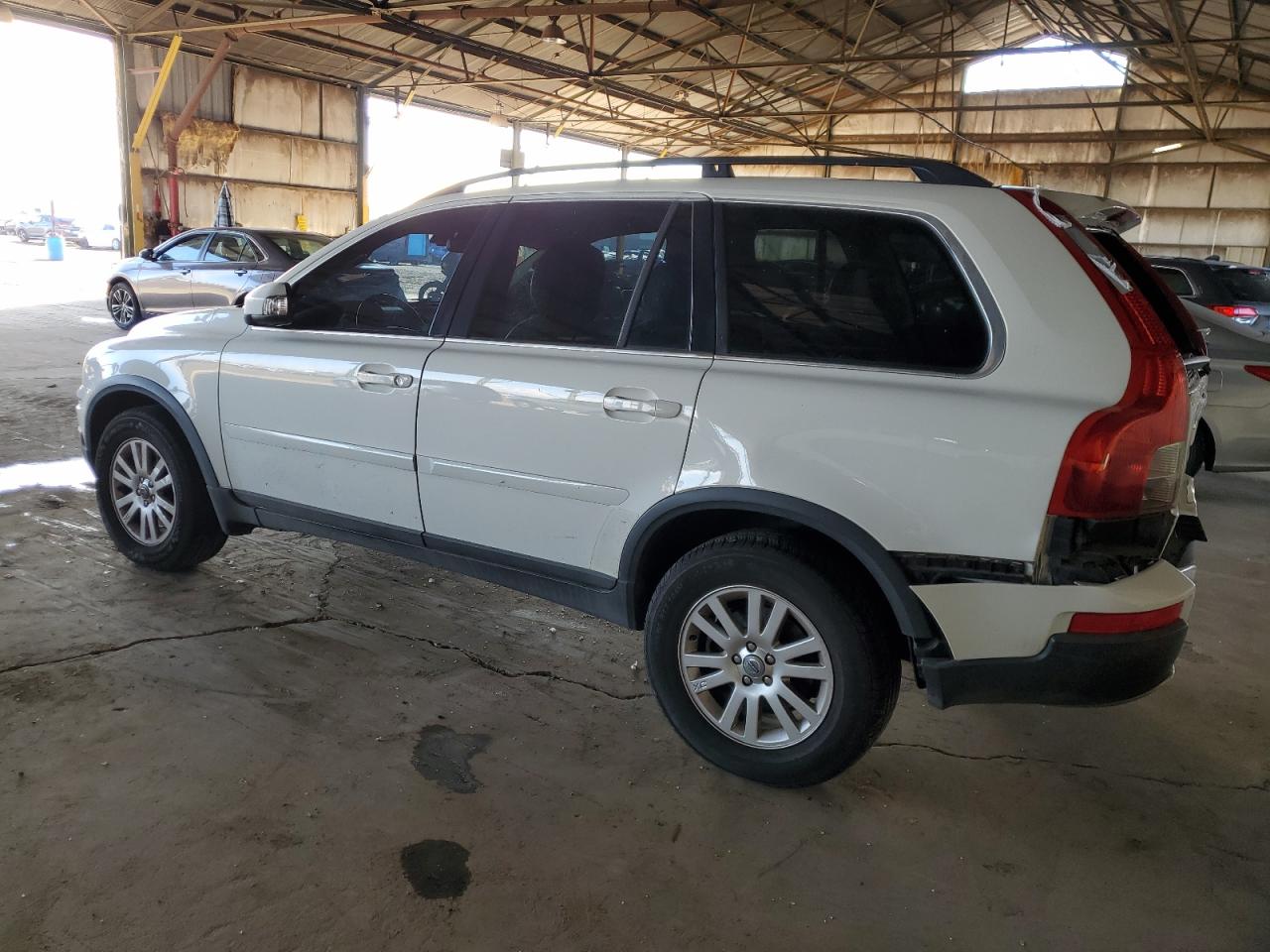 2008 Volvo XC90 - Image 2