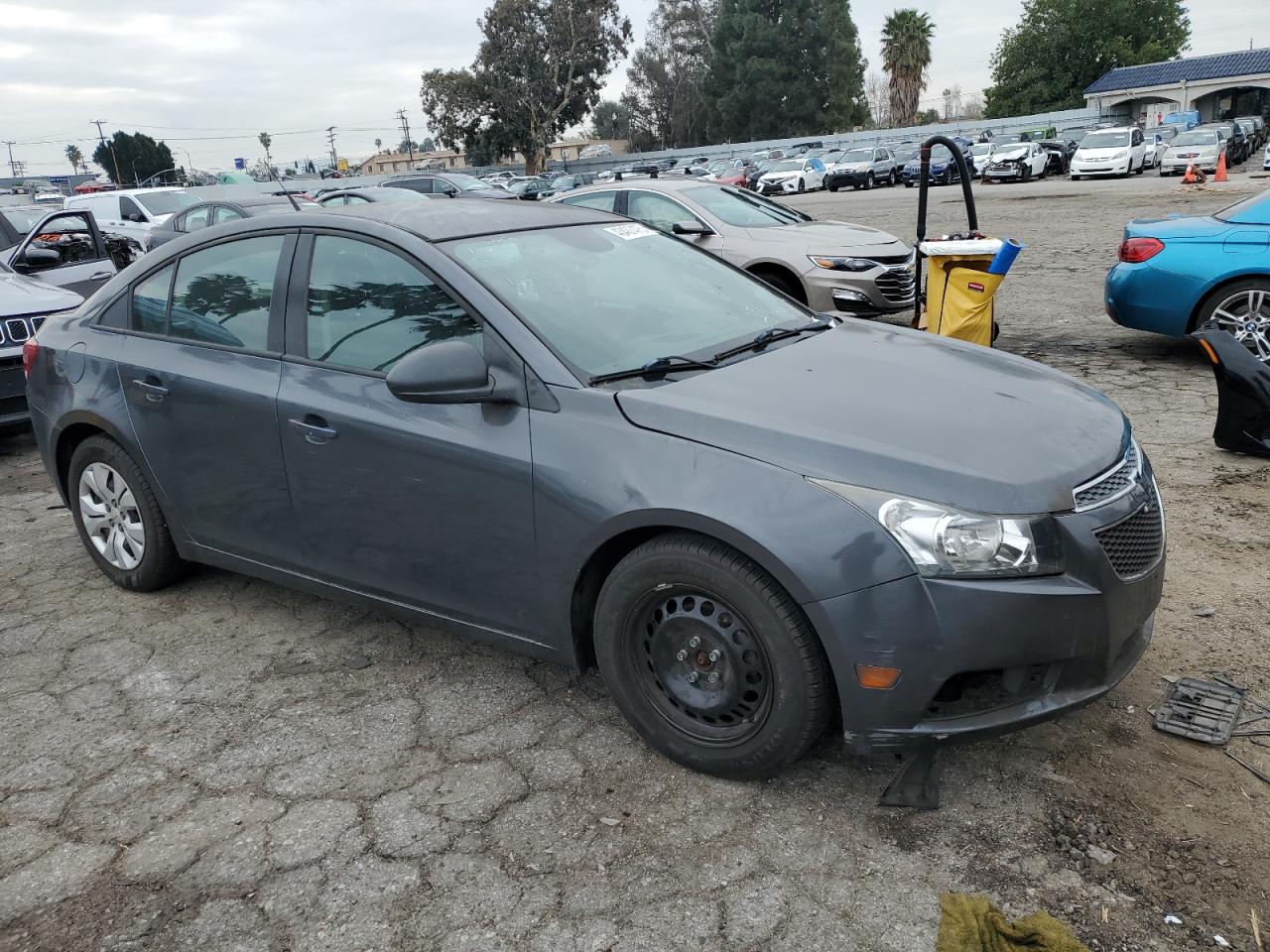 2013 Chevrolet Cruze - Image 4