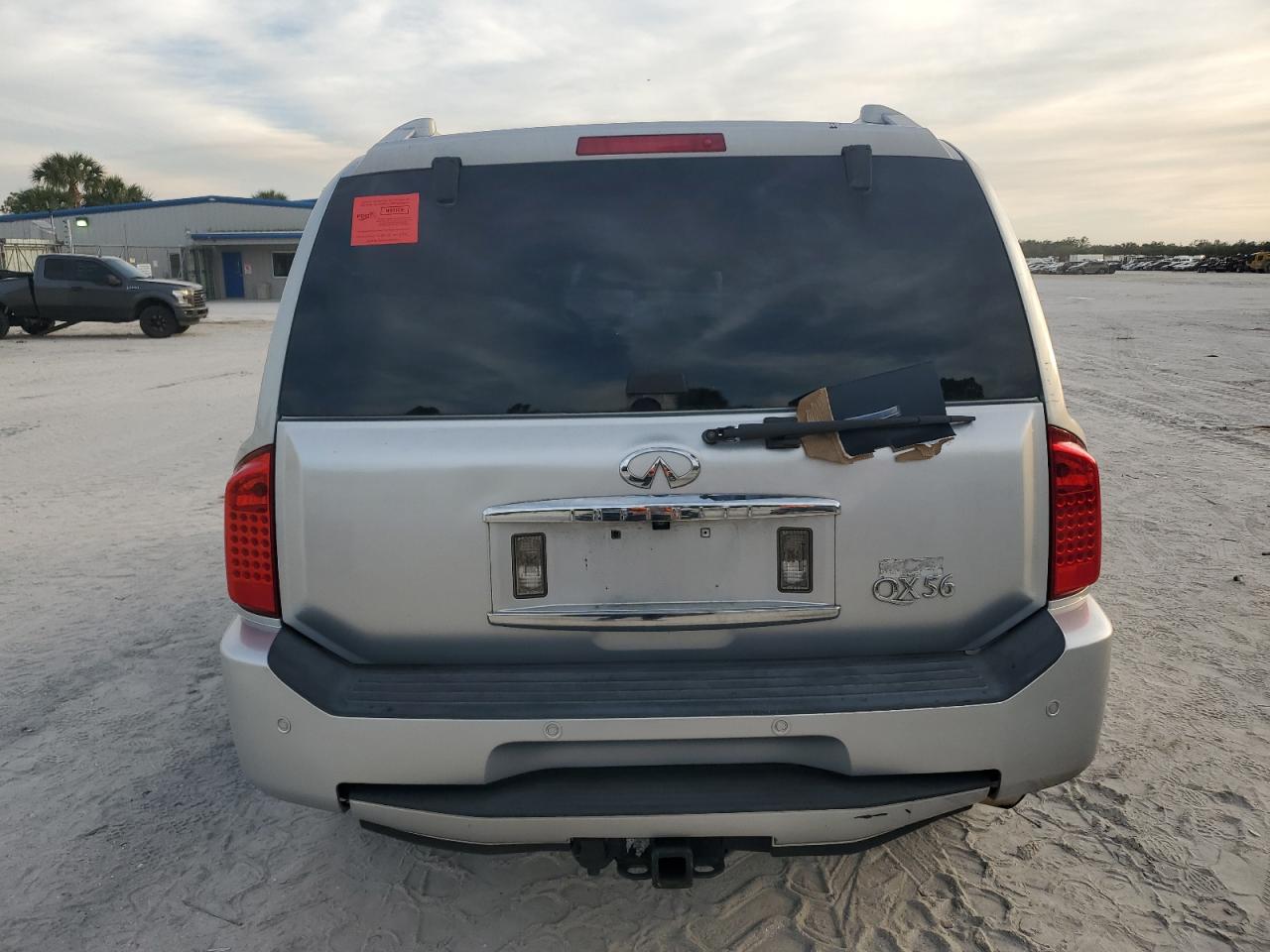 2006 Infiniti QX56 - Image 6