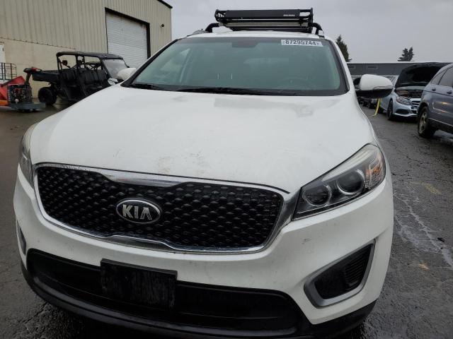  KIA SORENTO 2017 White