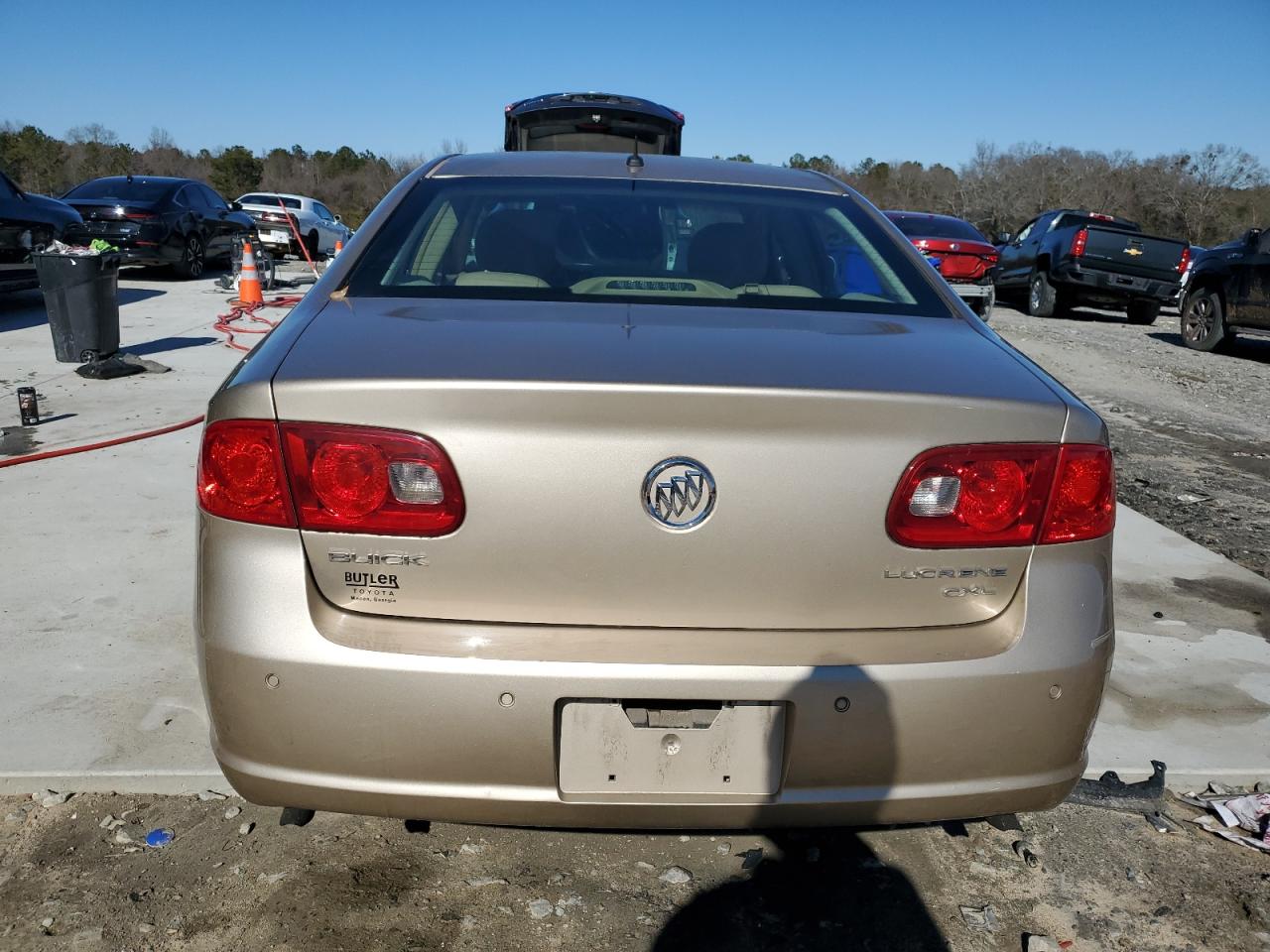 2006 Buick Lucerne - Image 6