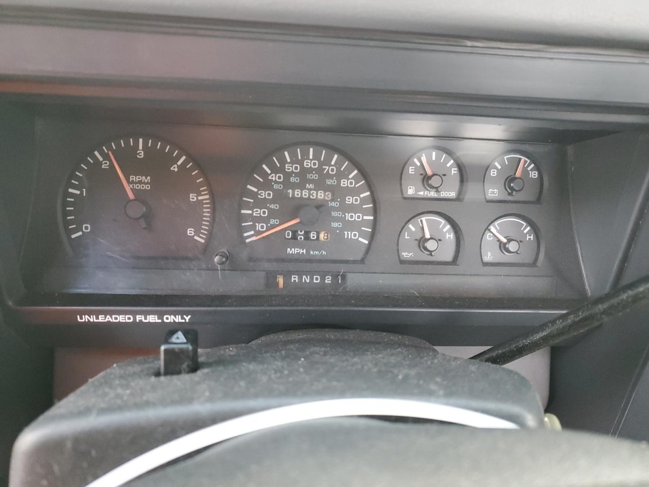 1994 Dodge Dakota - Image 9