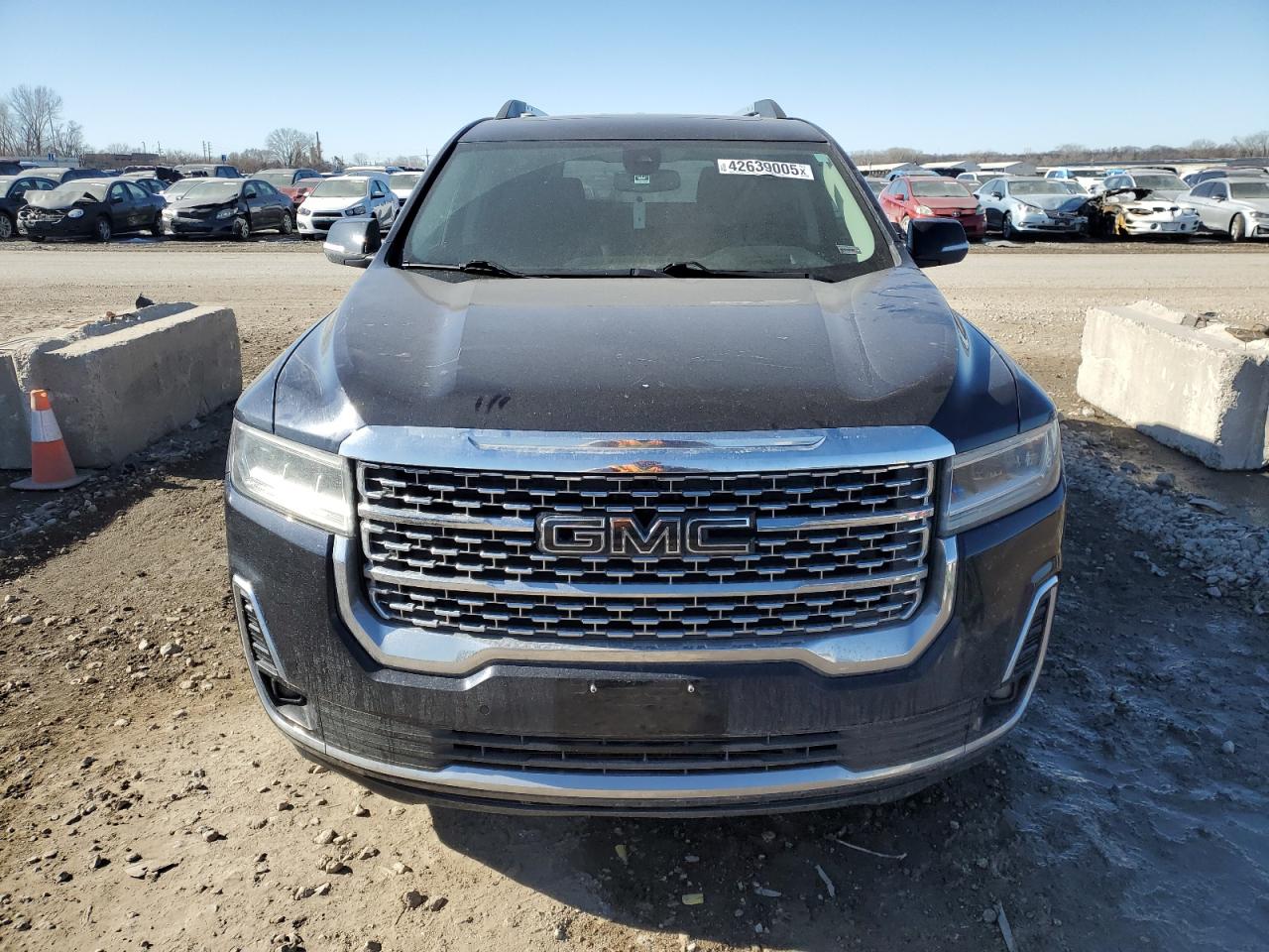 2021 GMC Acadia - Image 5