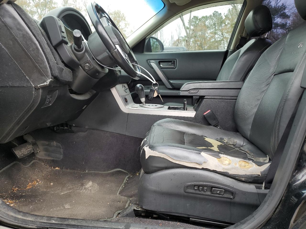 2005 Infiniti FX - Image 7