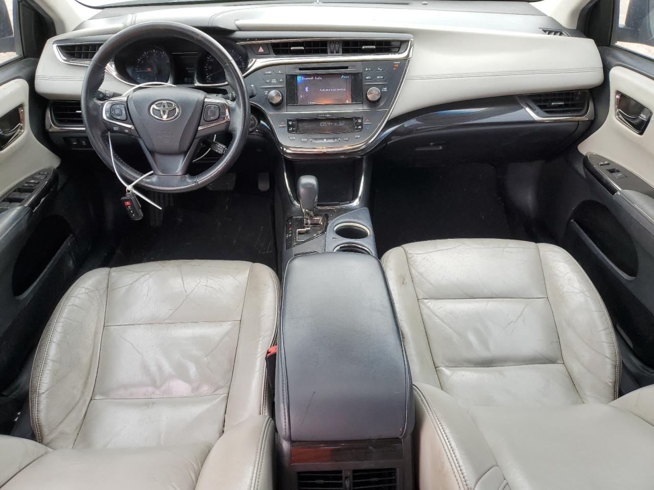 2014 Toyota Avalon - Image 8