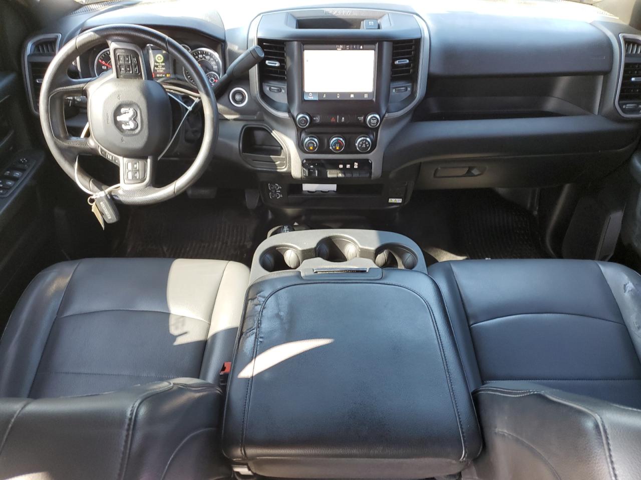 2022 RAM 3500 - Image 8