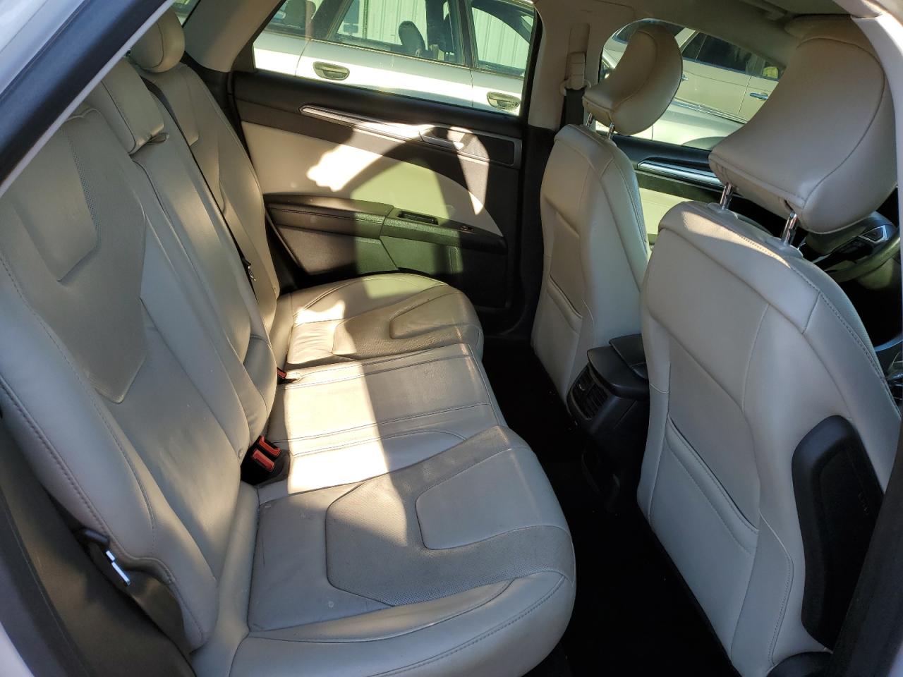 2015 Ford Fusion - Image 10