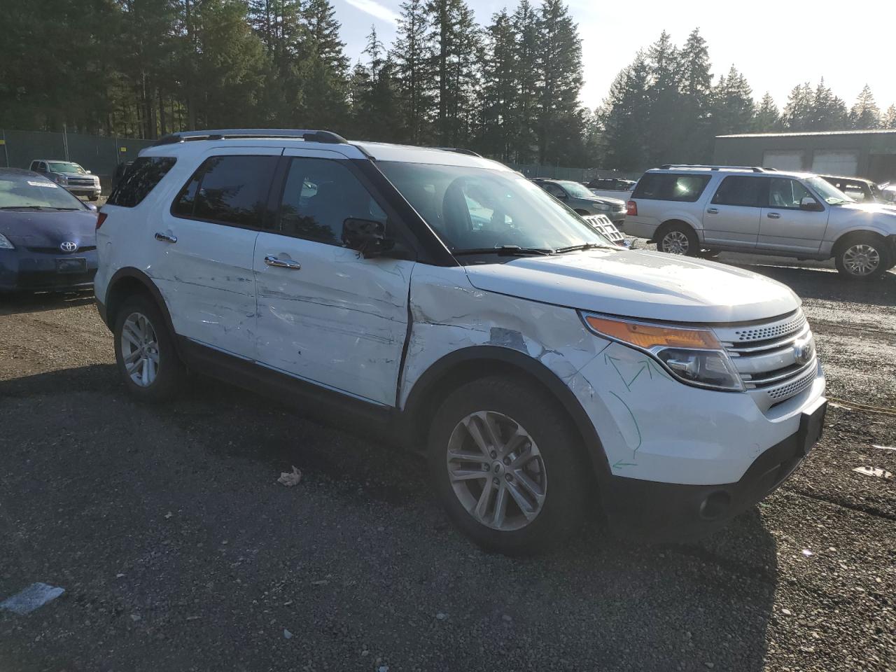 VIN 1FM5K8D80FGC66192 2015 FORD EXPLORER no.4