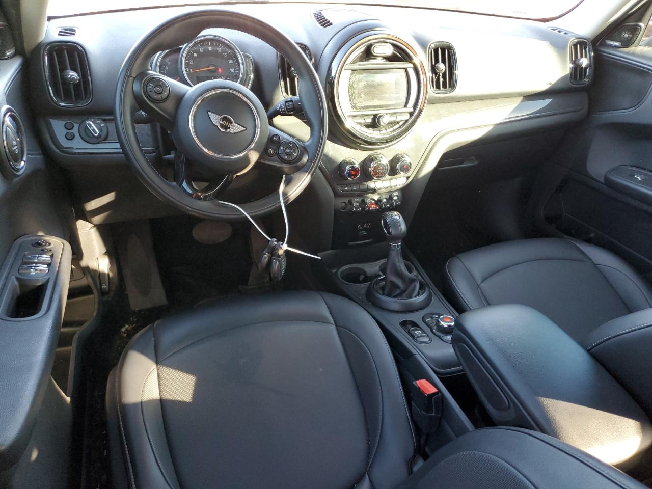 2018 MINI Cooper - Image 8