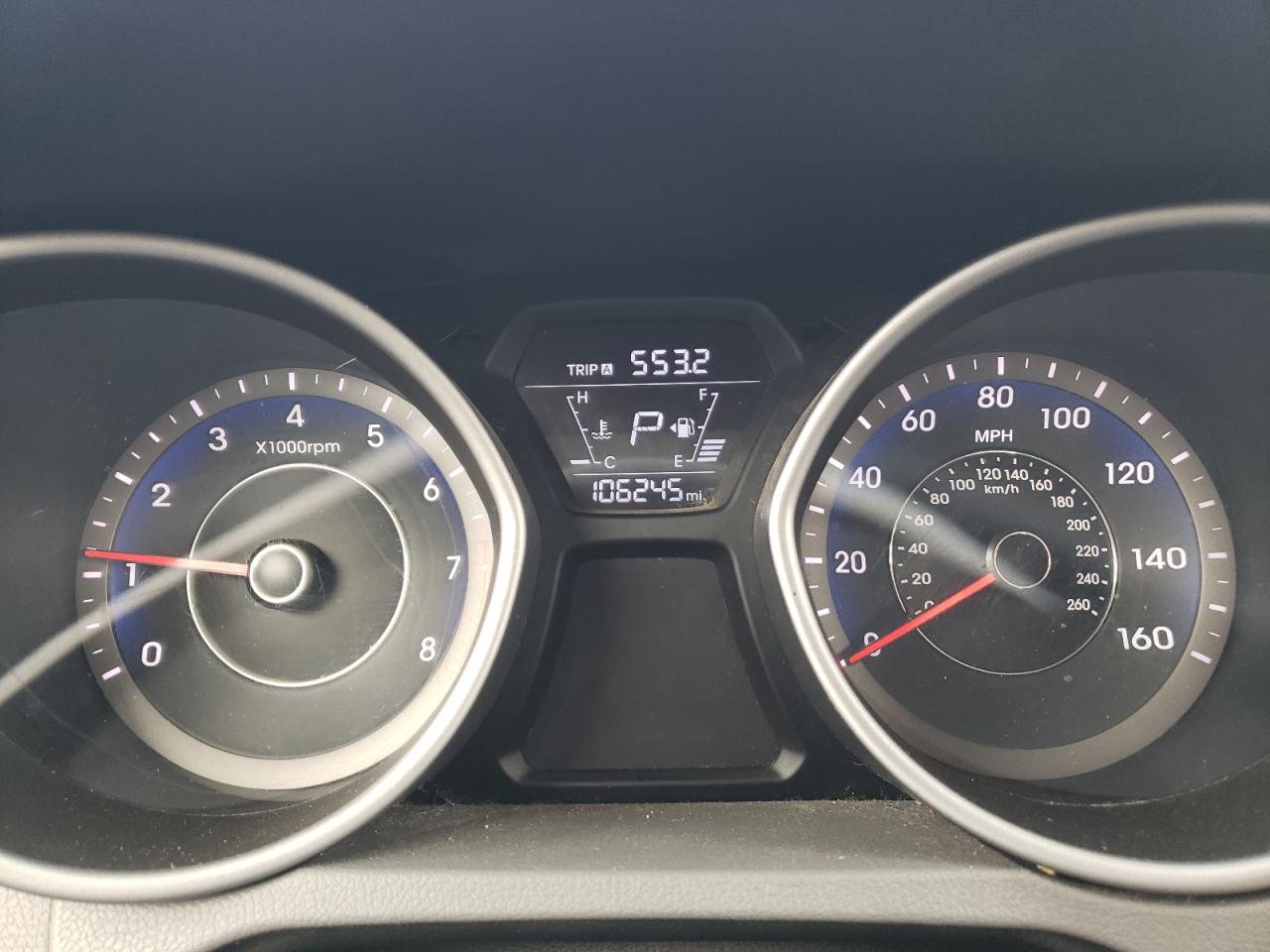 2016 Hyundai Elantra - Image 9