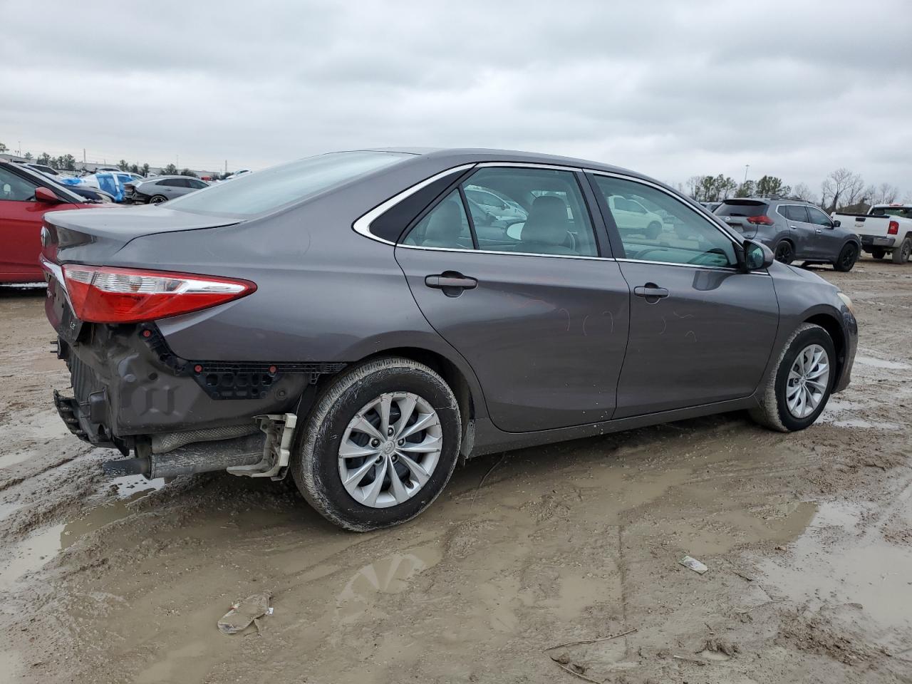 2016 Toyota Camry - Image 3