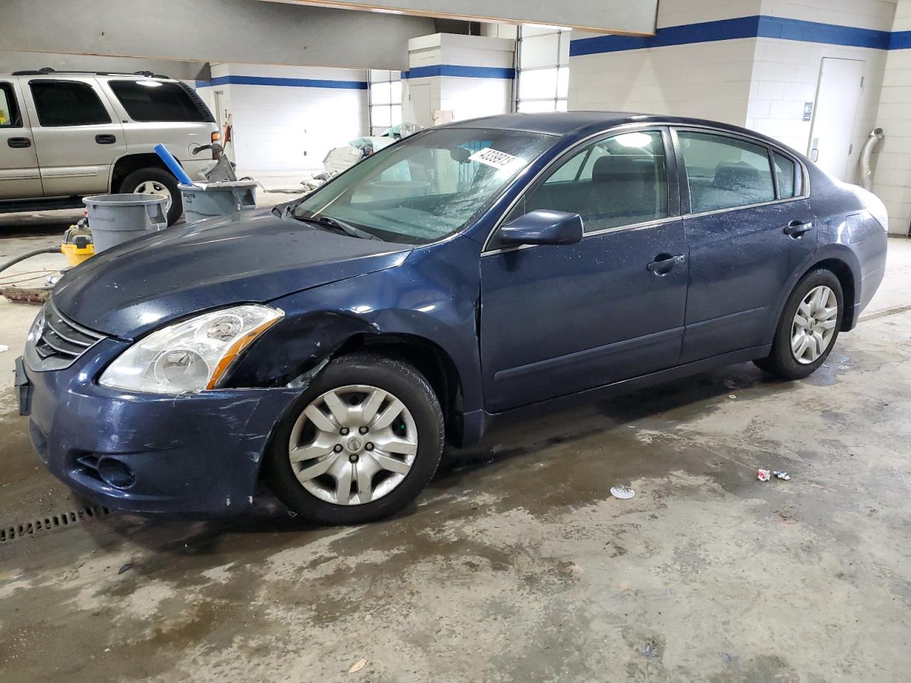 2010 Nissan Altima - Image 1