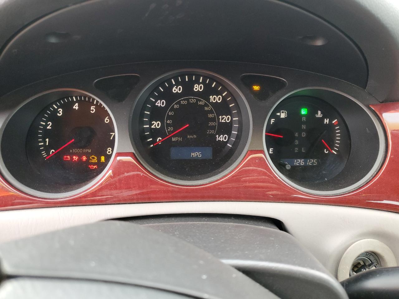 2002 Lexus ES - Image 9