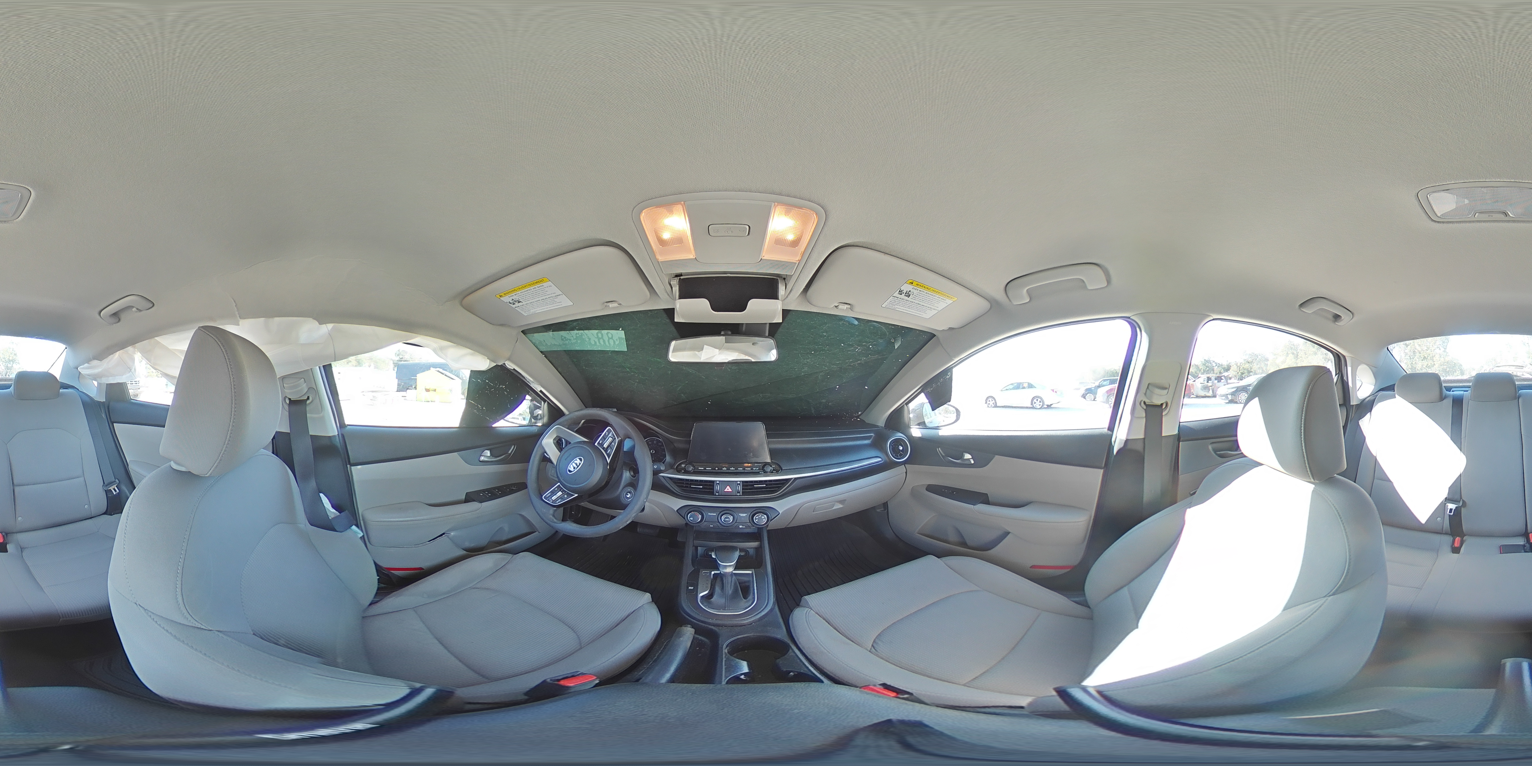 2021 Kia Forte - Image 14