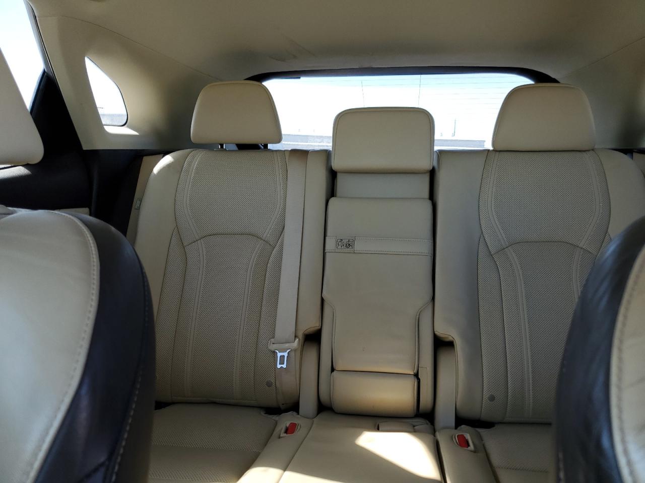2016 Lexus RX - Image 10
