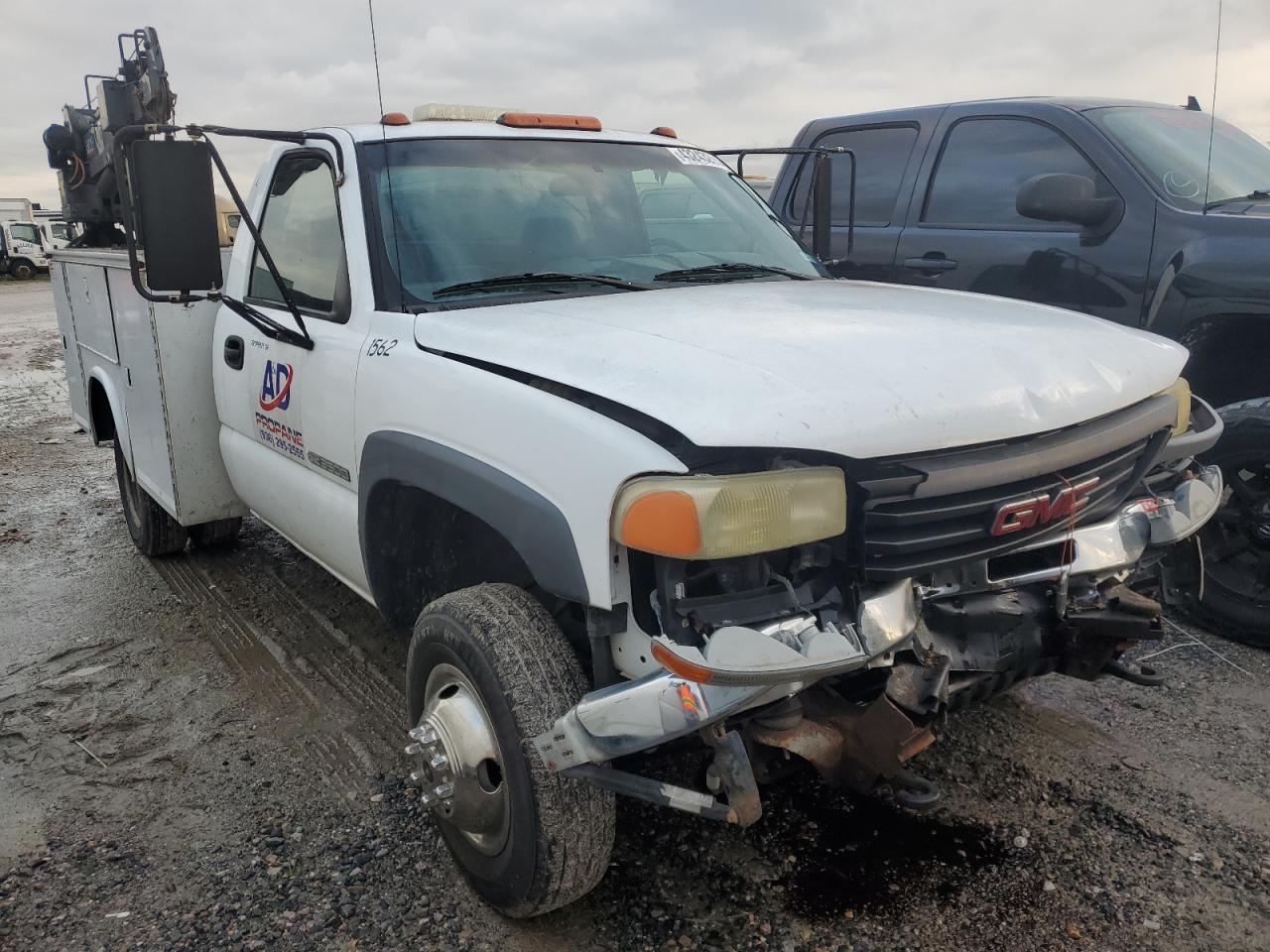 2003 GMC Sierra - Image 4