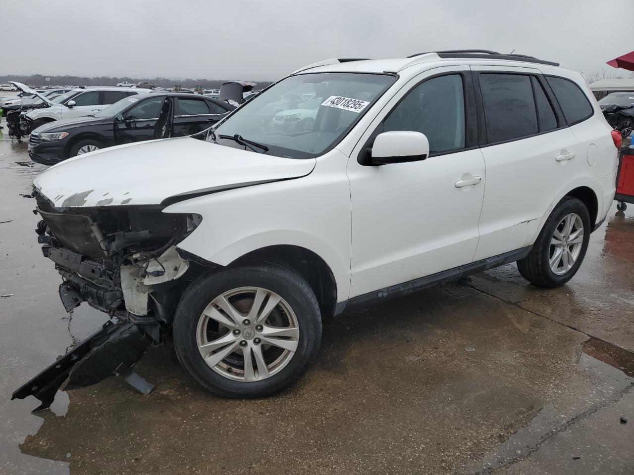 2010 Hyundai Santa Fe - Image 1