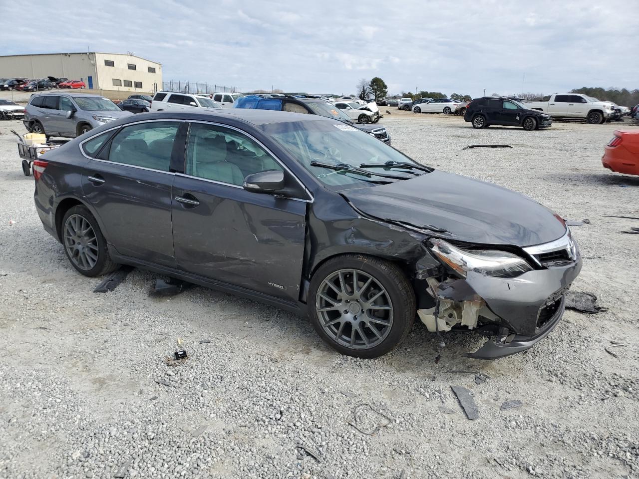 2014 Toyota Avalon - Image 4