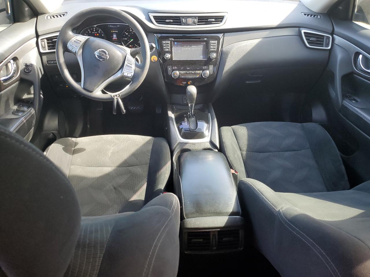 2015 Nissan Rogue - Image 8