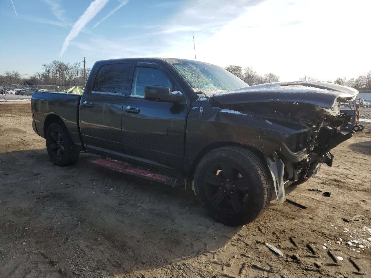 2017 RAM 1500 - Image 4