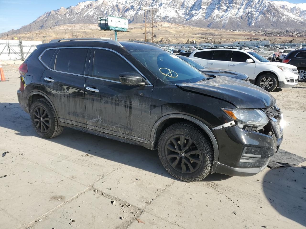2018 Nissan Rogue - Image 4